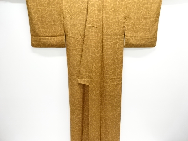  花唐草模様小紋着物